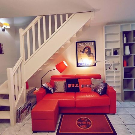 Duplex Art Place, Olympics 2024 Les Clayes-Sous-Bois Luaran gambar