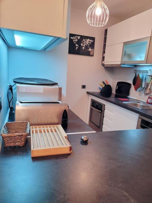 Duplex Art Place, Olympics 2024 Les Clayes-Sous-Bois Luaran gambar