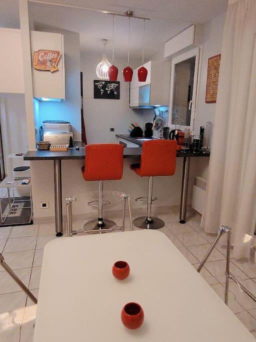 Duplex Art Place, Olympics 2024 Les Clayes-Sous-Bois Luaran gambar